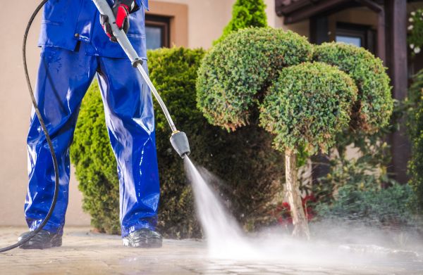 Driveway Cleaning in Melbourne