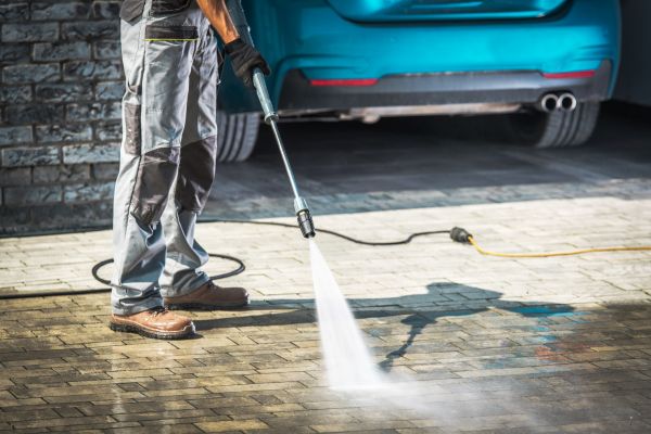 Cost of Driveway Pressure Washing in Melbourne