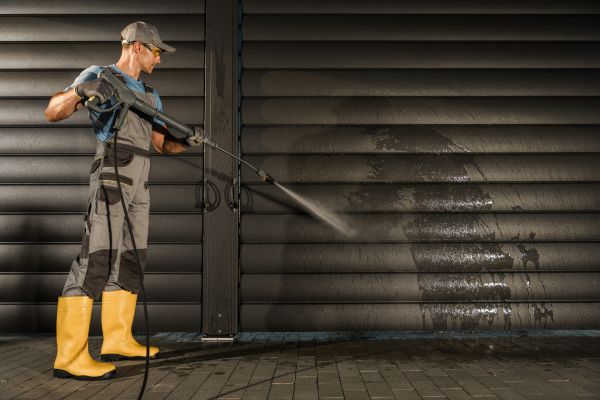 Cost of Garage Power Washing in Melbourne