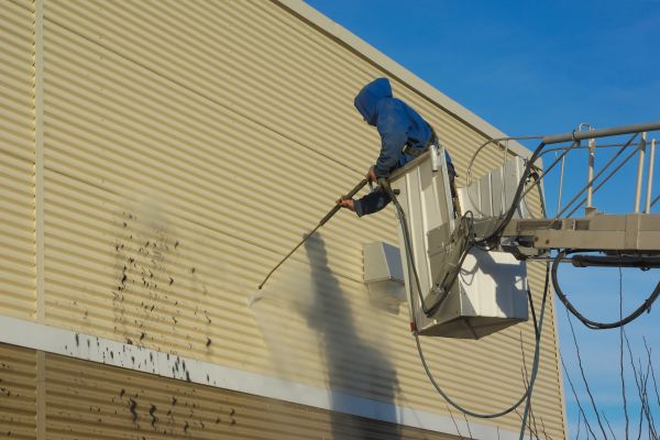 Commercial Exterior Cleaning in Melbourne