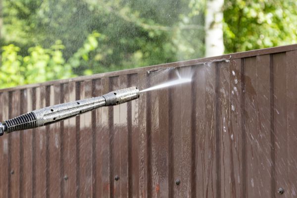 Cost of Vinyl Fence Cleaning in Melbourne