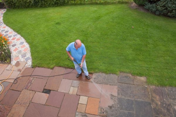 Cost of Pavers Pressure Washing in Melbourne