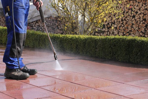 Cost of Driveway Pavers Cleaning in Melbourne