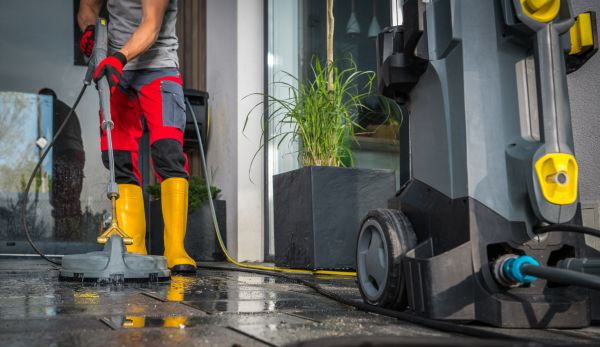 Commercial Pressure Cleaning in Melbourne